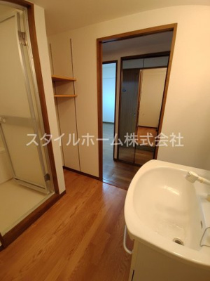 【洗面所】 | ピエールノーヴァ | 別部屋写真です。