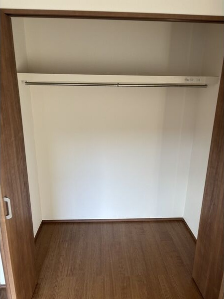 グランドパレス御所橋IIIの収納