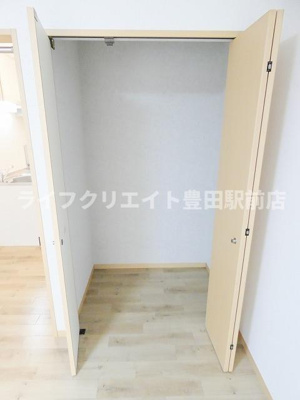 【収納】 | エステート泉塚