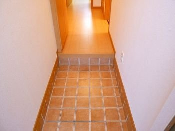 【玄関】 | ラハイナ | きれいな玄関です