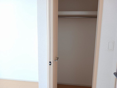 【収納】 | アラモードＦⅡ | たっぷりとした収納スペースです