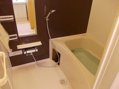 【浴室】 | フィオレンティーナⅡ | お風呂です