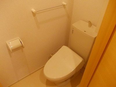 【トイレ】 | フィオレンティーナⅡ | トイレです