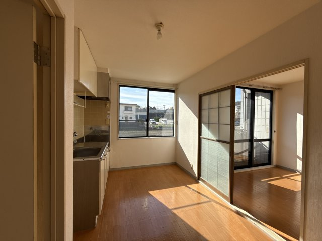 リバーサイドⅡ　Ｂ棟の居間・リビング