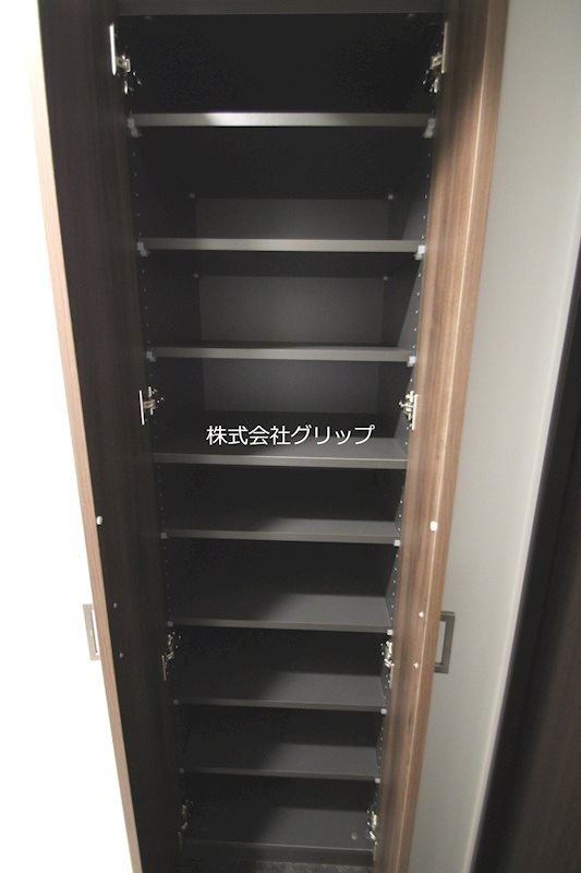 S-RESIDENCE横浜大通り公園の収納