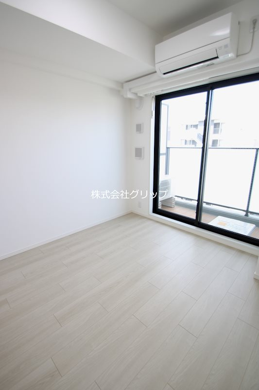 S-RESIDENCE横浜大通り公園の洋室