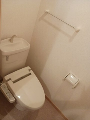 【トイレ】 | サンリットヴィラ | トイレです