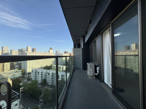 【バルコニー】 | 【バルコニー】横に広々としていて使い勝手の良いバルコニーとなっております！