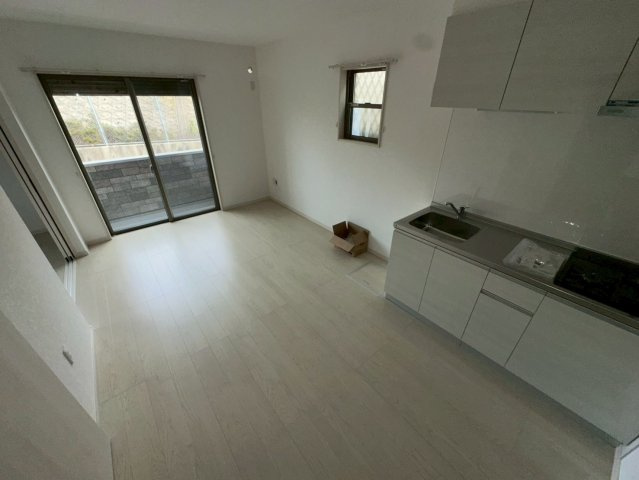 KTIレジデンス西新町の居間・リビング