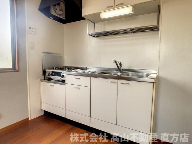 直方市大字植木のアパートのキッチン