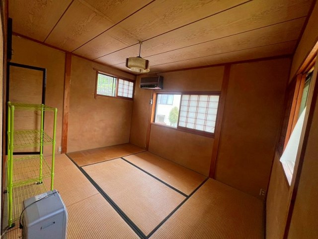 南部町阿賀中古戸建の和室|2階和室6帖