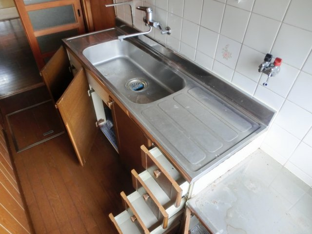 天下茶屋貸家のキッチン