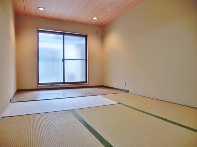 天下茶屋貸家の和室