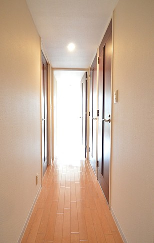 川崎市麻生区万福寺１丁目の賃貸マンションの玄関