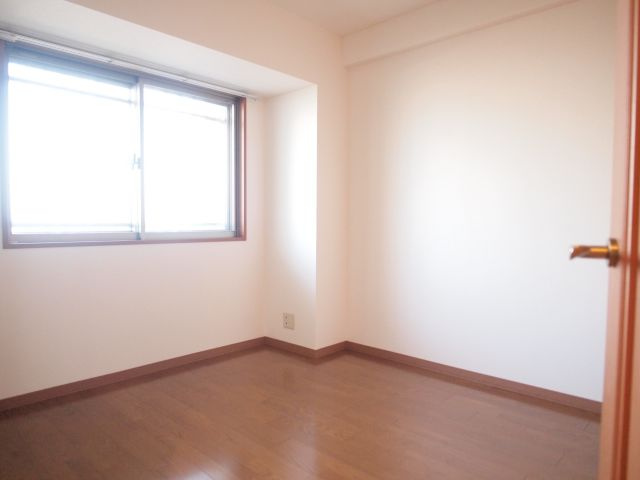 南海ハイライズフラット天下茶屋の内装