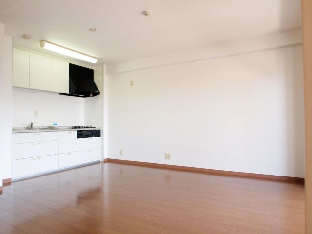 南海ハイライズフラット天下茶屋の居間・リビング