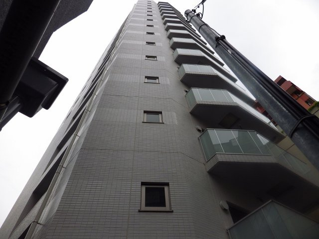 クレイシア文京春日の外観