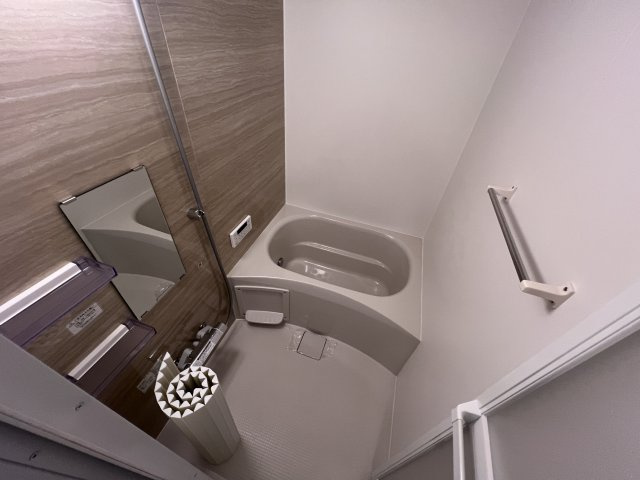 神戸市垂水区旭が丘１丁目のアパートの浴室