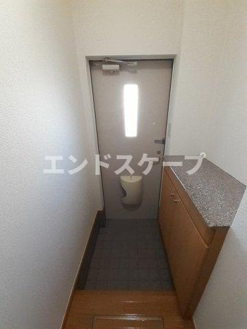 シャルマン・ヴィラＡの玄関|高崎、前橋のお部屋探しはエンドスケープまで！お客様の理想お聞かせ下さい♪