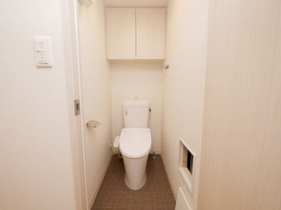 【トイレ】 | プレサンス堺筋本町駅前シェル | 落ち着いた空間のトイレです