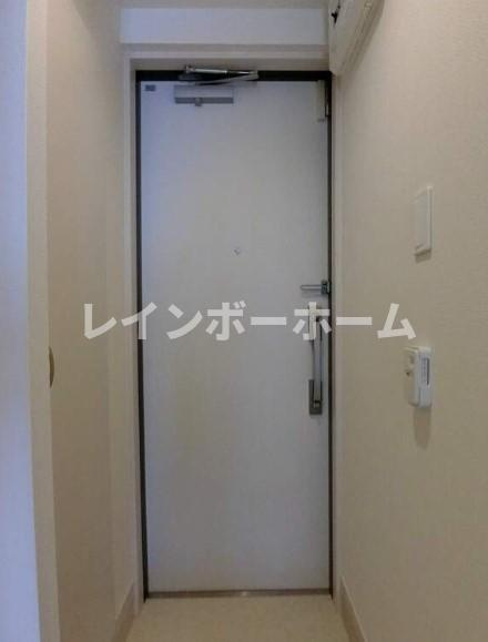 リブリ・マサジコートの玄関