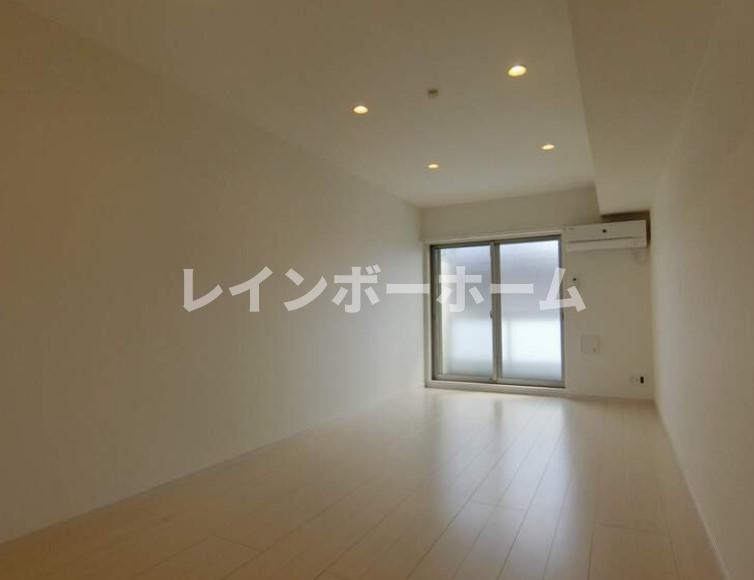 リブリ・マサジコートの寝室