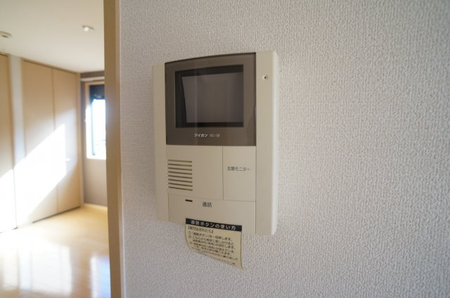 グリーンハイム伊丹のセキュリティ|ＴＶモニターホンついてます！
参考、同建物・同間取りの号室