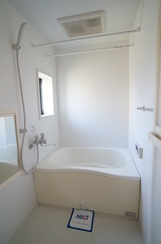 グリーンハイム伊丹の浴室|参考、同建物・同間取りの号室