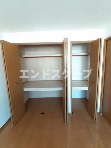 フルールメゾンＡの収納|高崎、前橋のお部屋探しはエンドスケープまで！お客様の理想お聞かせ下さい♪