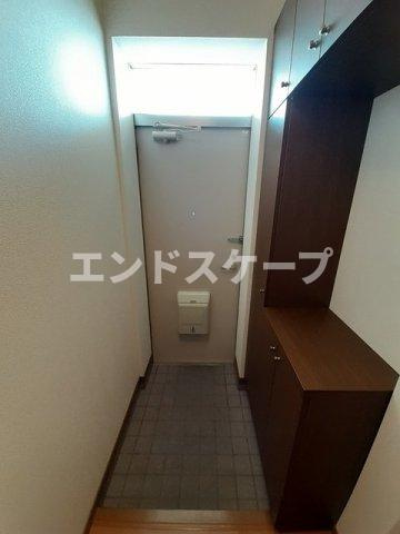 フルールメゾンＡの玄関|高崎、前橋のお部屋探しはエンドスケープまで！お客様の理想お聞かせ下さい♪