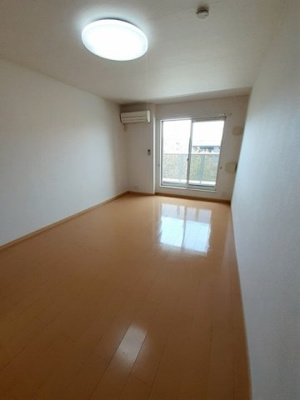 【居間・リビング】 | グリーン・ローズ