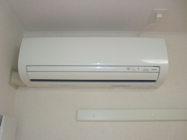 スモールウィンの設備|エアコン