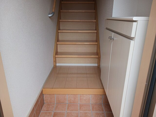 エル・ブロ－テの玄関