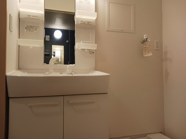 エル・ブロ－テの洗面所