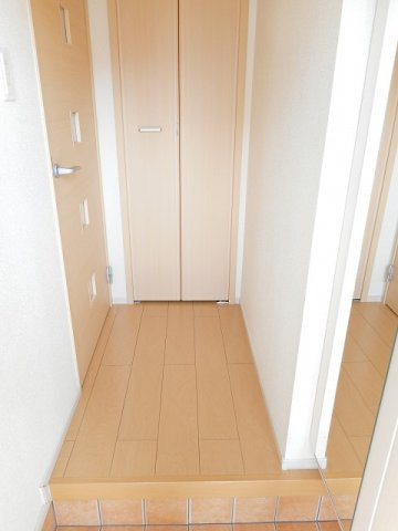 ミントの玄関|明るい玄関です