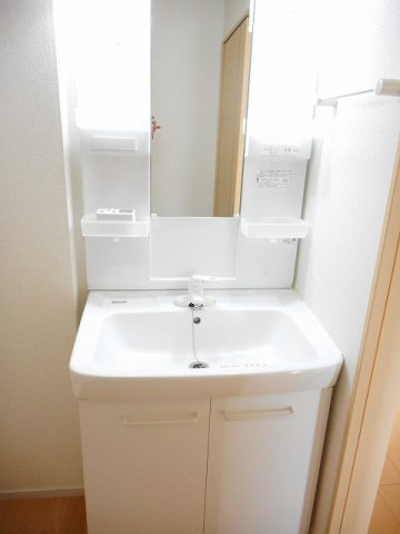 ミントの洗面所|コンパクトで使いやすい洗面所