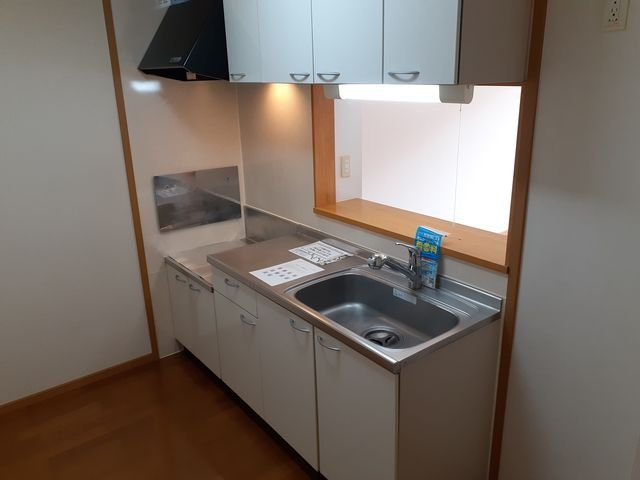 コンパクトなキッチンで掃除もラクラク