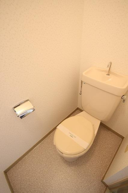 タウンハウス伊川谷のトイレ|※同物件の別のお部屋の写真です※