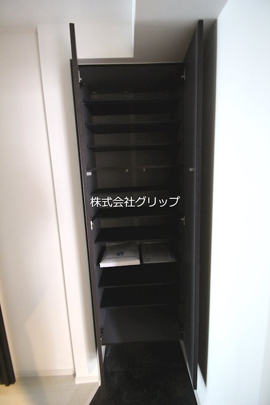 S-RESIDENCE横濱阪東橋の収納