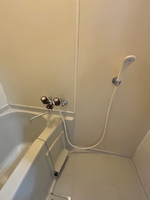 アバンサール壱番館の浴室