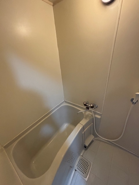 アバンサール壱番館の浴室