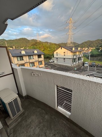 アバンサール壱番館のバルコニー