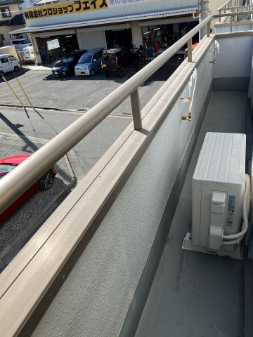 コーポマインスのバルコニー