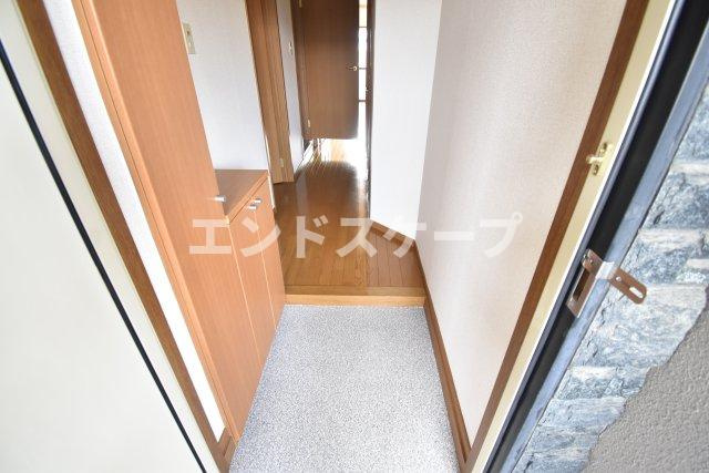コムフォートワンの玄関|高崎、前橋のお部屋探しはエンドスケープまで！お客様の理想お聞かせ下さい♪