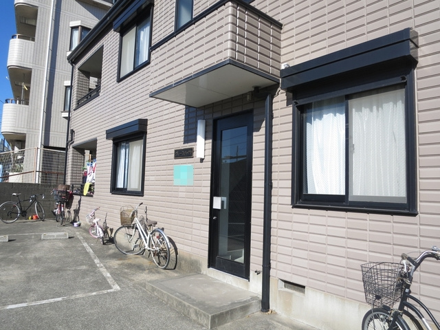 グレースハイツのエントランス|入口周辺です。