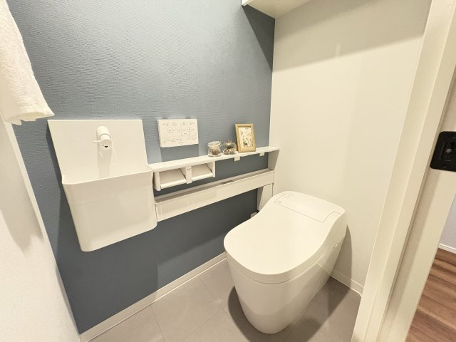 コージースクエア大和八木のトイレ|温水洗浄便座付きトイレ