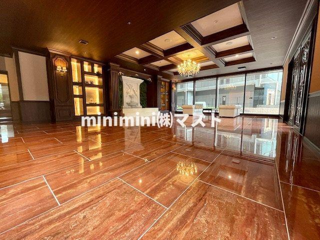 プレジオ梅田のロビー