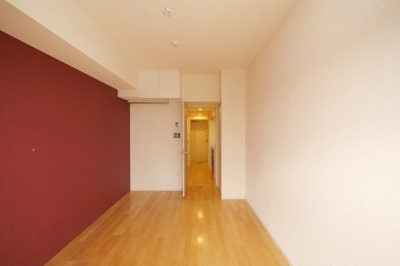 【洋室】 | SERENiTE堺筋本町SUD | 明るい洋室です