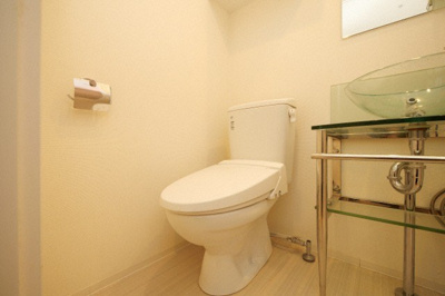 【トイレ】 | SERENiTE堺筋本町SUD | トイレも気になるポイント