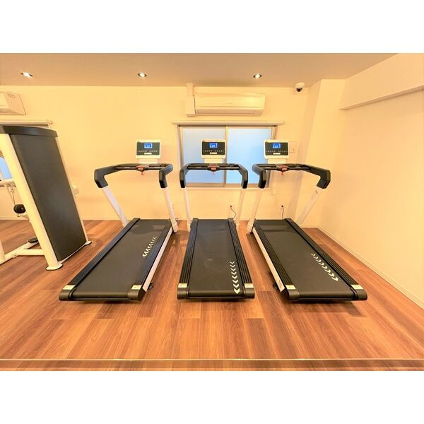 リビオメゾン新大阪のその他共用部分|入居者専用無料ジム　8時〜21時利用可